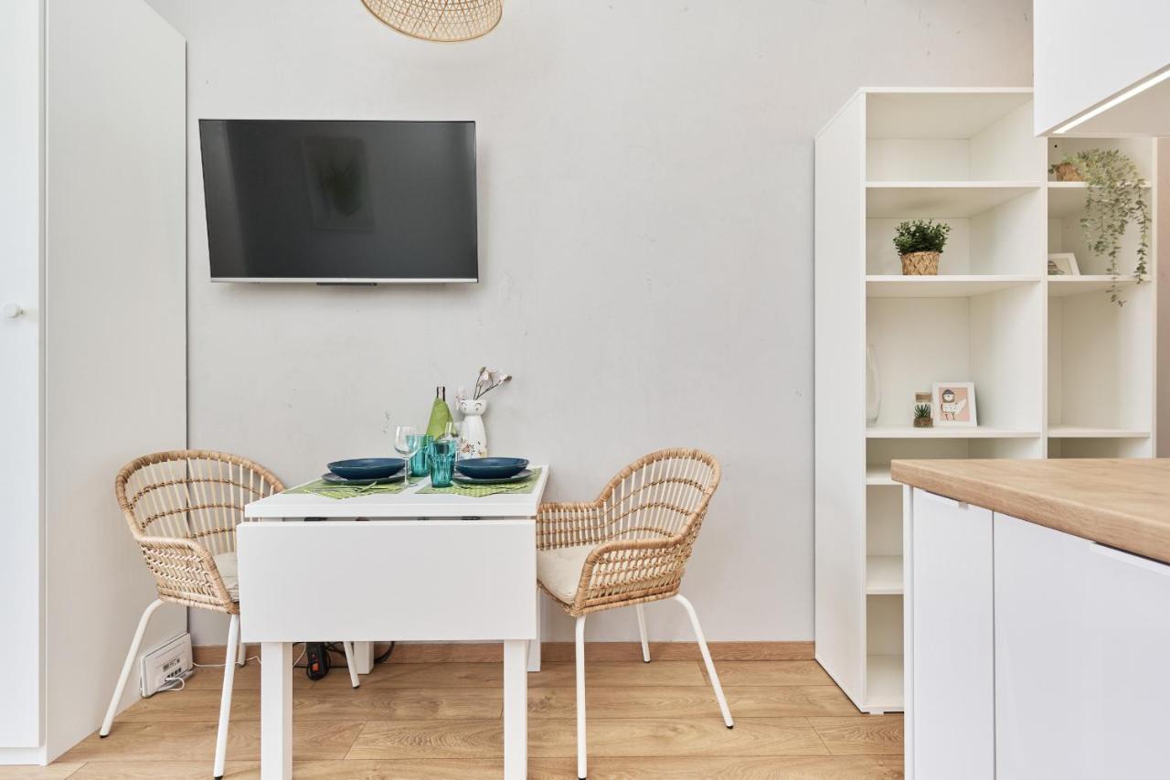 Apartment By The Oder River Wroclaw By Noclegi Renters Екстер'єр фото